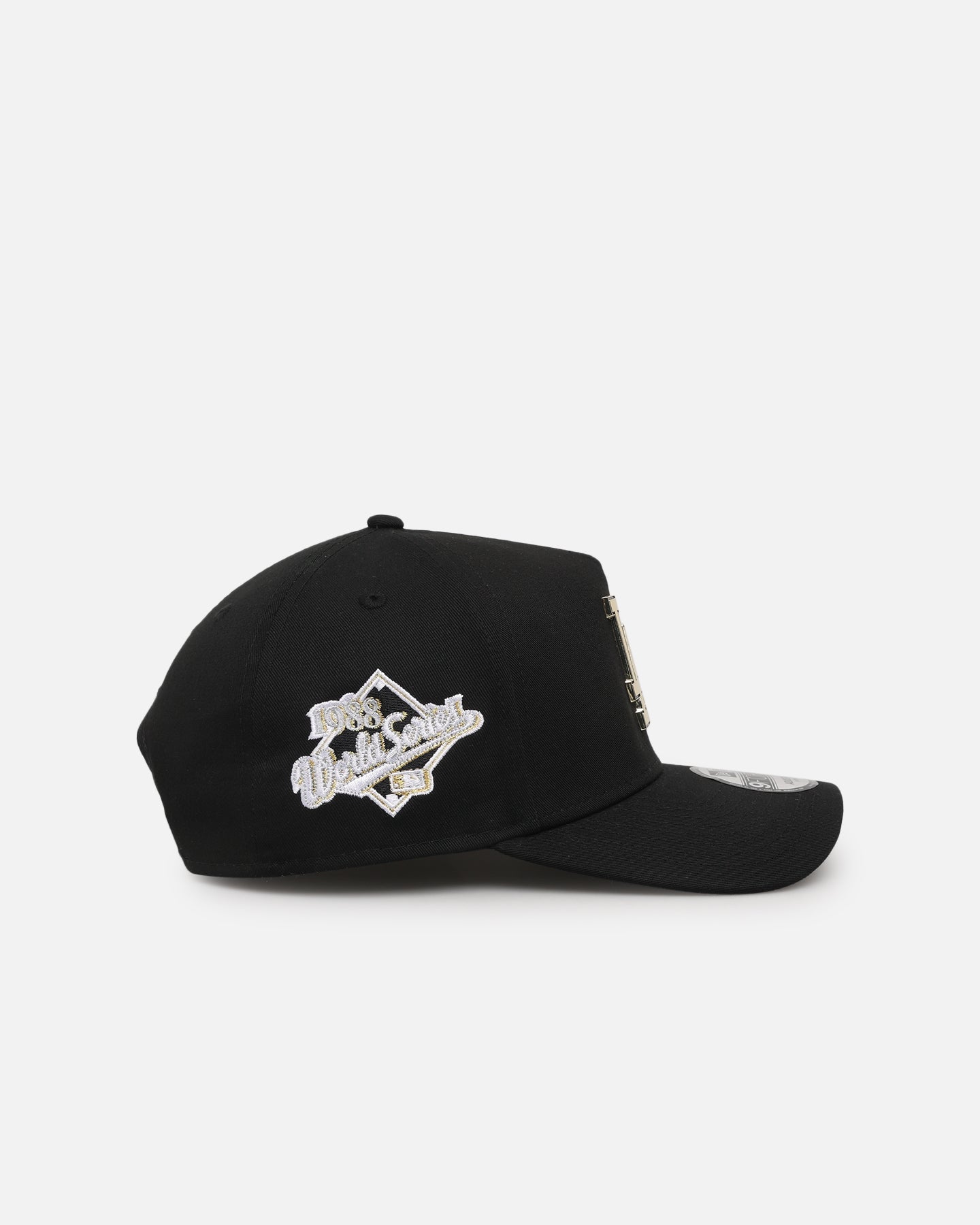 New Era Los Angeles Dodgers 'Gold Medal Badge' 9FORTY A-Frame Snapback Black/White/Green